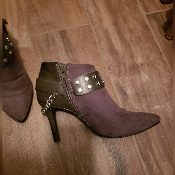 Jennifer Lopez ankle boot - Picture 2 of 3